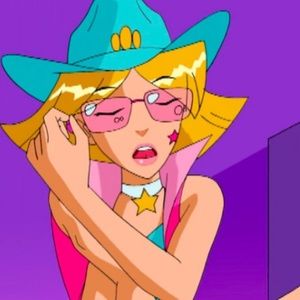 Meet your Posher, Karina